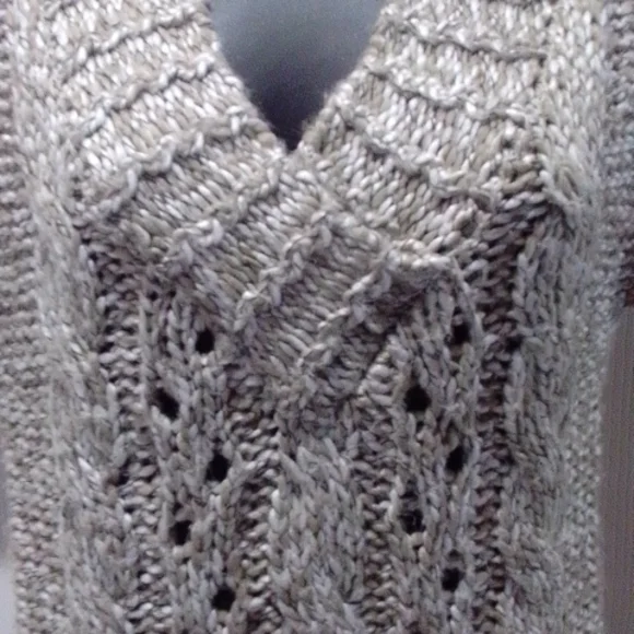 AT LAST ladies short sleeve sweater with overlapping v-neck - Picture 5 of 5